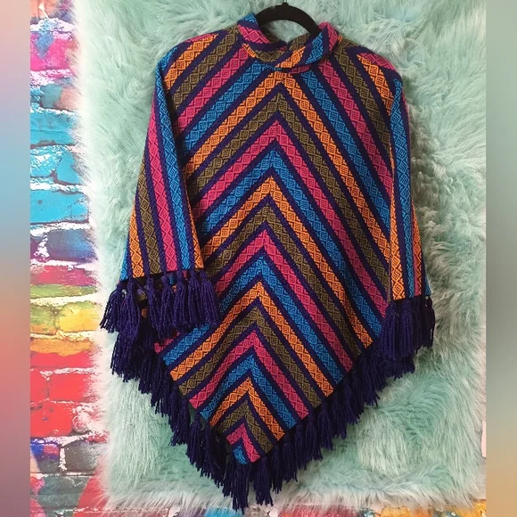 Multicolor striped one size fits most Fringe poncho. - Picture 4 of 11